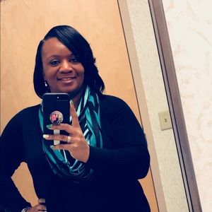 Meet your Posher, Nakisha